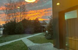 Vila, 8 camere, 790 mp utili, zona Lunei