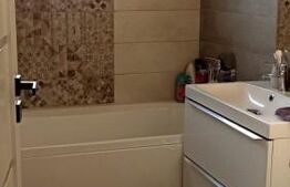 Apartament cu 3 camere, 64 mp, în Zona de Nord