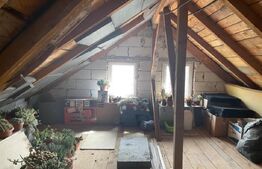 De vânzare casa, 8 camere, 300 mp, teren 1940 mp Sacalaz