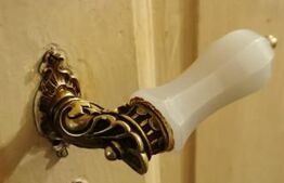 Ocazie, apartament 220 mp in Piata Victoriei, vedere la catedrala/Timisoara