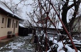 Investitie Casa de vânzare cu 2919 mp de teren, zona buna in Braytim