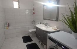 Casa de vanzare, 8 camere, 264 mp, Mehala