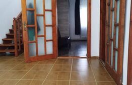 Casa 10 camere, teren 3763 mp, 240 utili, Peciu Nou