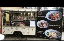 Afacere la cheie, Food-Truck cu paste in roata de parmezan