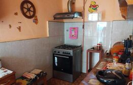 Casa de vanzare, zona Traian, 5 camere 150 mp