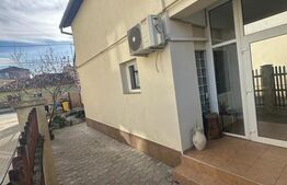 Casa 6 camere, 2 camere SAD la strada principala, potrivit Cabinet Veterinar