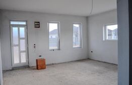 Casa individuala 4 camere, 406 mp teren, 2 fronturi stradale, Padureni