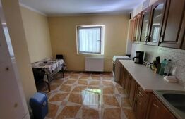 Apartament 3 camere, 72 mp utili, garaj, Lipovei