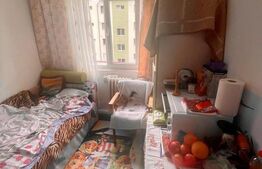 Garsoniera, 12mp, Dambovita