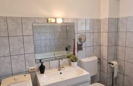 Apartament 3 camere, 55 mp, loc parcare, Lipovei