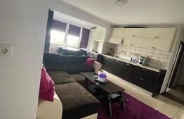 Apartament de 3 camere, semidecomandat, zona Girocului
