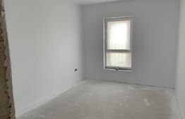 Casa tip duplex P+E pe calea Urseni