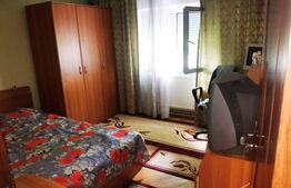 Apartament cu 3 camere, 72mp, decomandat, 2 bai, etajul 1, Calea Sagului