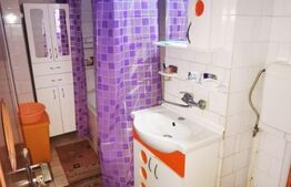 Apartament cu 3 camere, 72mp, decomandat, 2 bai, etajul 1, Calea Sagului