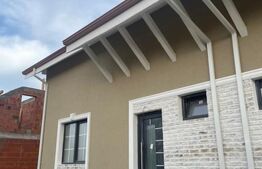 Duplex 3 camere, 749 mp, Giroc