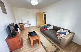 Apartament 3 camere, 70mp, decomandat, centrala proprie, zona Olimpia