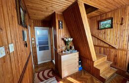 Casa de 8 camere, 190 mp, teren 360 mp, garaj, Lipovei