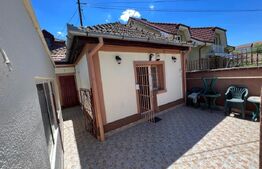 Casa de 8 camere, 190 mp, teren 360 mp, garaj, Lipovei