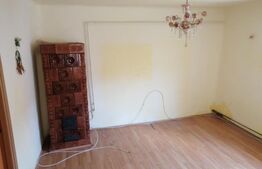 Casa de 4 camere, 104 mp utili, 432 mp teren in Plopi