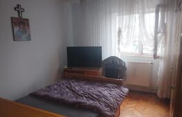 Apartament cu 4 camere, in zona Lipovei
