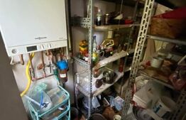 Apartament de 4 camere, decomandat, 212 mp si teren, zona Neptun