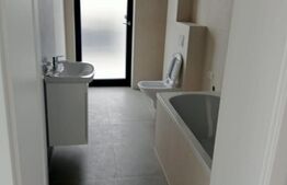 Penthouse 3 camere, decomandat, 83 mp, 251mp terase, Plopi