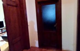 Apartament de 3 camere, decomandat, 84 mp, zona Centrala