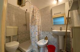 Apartament de 2 camere, 93 mp, in cladire istorica, zona Centrala