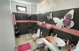 Penthouse superb, 2 camere, 86 mp, 2 terase, in Complexul Studentesc