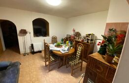 Casa de 7 camere, 180mp utili + 200mp contructie, 622mp teren, in Mehala.