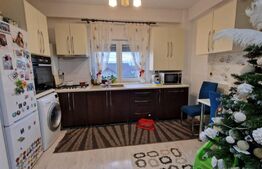 Apartament 2 camere, 52 mp, cochet, loc parcare in curte, Giroc