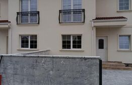 Duplex premium de vanzare, 4 camere, Ghiroda