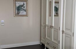 Individuala, casa de vanzare, 310 mp utili, 828 mp teren, Dumbravita