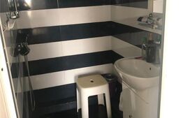 Garsoniera de 17 mp, decomandata, zona Aradului