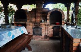 Casa individuala 5 camere cu teren de 1900mp