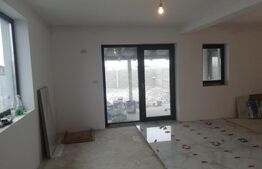 Duplex pe parter, 198mp utili, 640mp teren in Sag