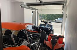 Casa cuplata cu garaj, 139 mp, 300 teren, Mosnita Noua!