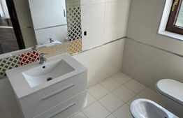 Casa cuplata cu garaj, 139 mp, 300 teren, Mosnita Noua!