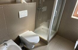 Casa cuplata cu garaj, 139 mp, 300 teren, Mosnita Noua!