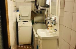 Apartament de 3 camere, 54 mp, zona Sagului