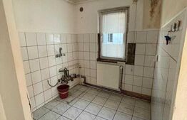 Apartament 3 camere, decomandat, 54 mp, Sagului