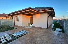  Duplex pe parter, 3 camere, 85mp, 325mp teren, Sag 