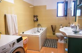 Casă spațioasă, 5 camere, 200mp, oportunitate versatilă, Giroc