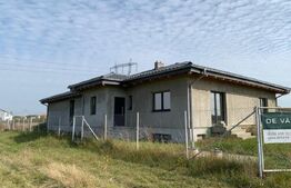 Casa de 571mp D+P , Mosnita Noua