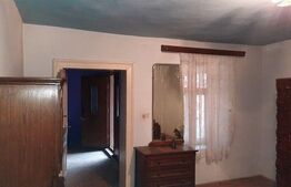 Casa cu teren de 2022 mp, intravilan, in Sacalaz