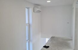 Oportunitate, Vila individuala mare de vanzare cu teren, in Sacalaz!