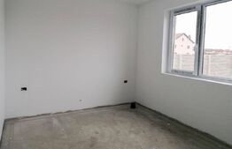 Duplex parter cu 3 camere, 70MP, Mosnita Noua, zona Centrala