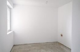 Duplex parter cu 3 camere, 70MP, Mosnita Noua, zona Centrala