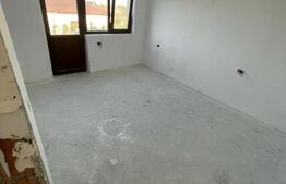 Vila de 4 camere, 108 mp, terasa mare, teren, Săcălaz