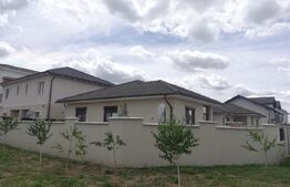 Casa 3 camere, 82mp utili + 18mp garaj, Mosnita Veche